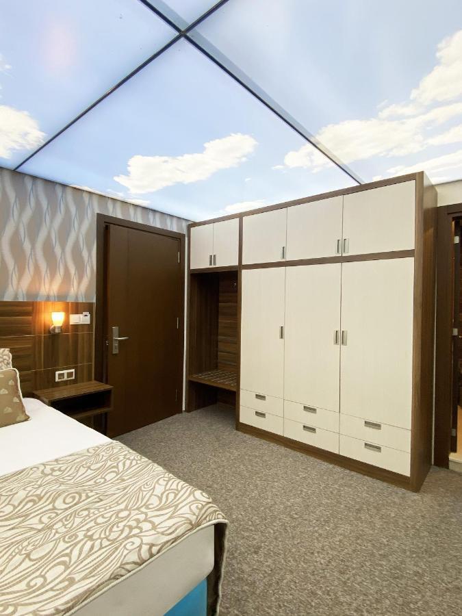 Emily Rose Hotel เกเมร์ ภายนอก รูปภาพ