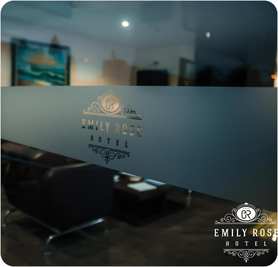Emily Rose Hotel เกเมร์ ภายนอก รูปภาพ